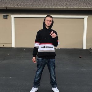 Meet your Posher, Dillin